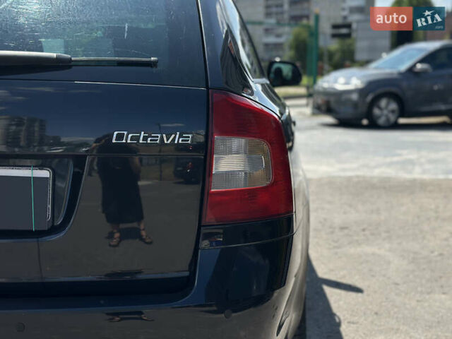 Черный Шкода Октавия, объемом двигателя 1.6 л и пробегом 324 тыс. км за 7999 $, фото 20 на Automoto.ua