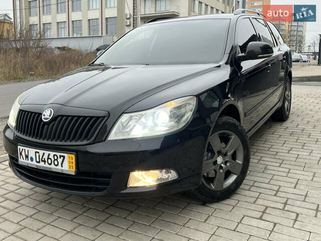 Черный Шкода Октавия, объемом двигателя 2 л и пробегом 234 тыс. км за 8899 $, фото 2 на Automoto.ua