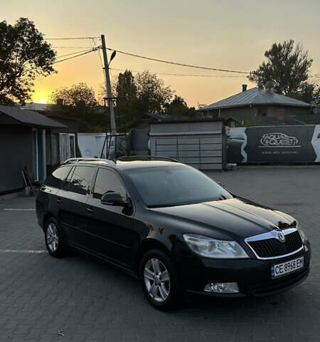 Черный Шкода Октавия, объемом двигателя 1.99 л и пробегом 320 тыс. км за 9500 $, фото 1 на Automoto.ua