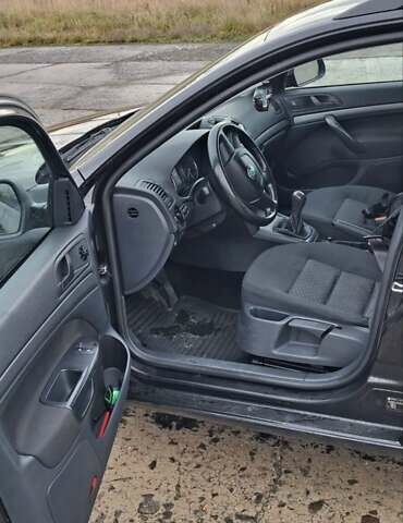 Черный Шкода Октавия, объемом двигателя 2 л и пробегом 294 тыс. км за 7800 $, фото 33 на Automoto.ua