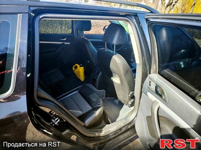 Чорний Шкода Октавія, об'ємом двигуна 2 л та пробігом 225 тис. км за 9000 $, фото 5 на Automoto.ua