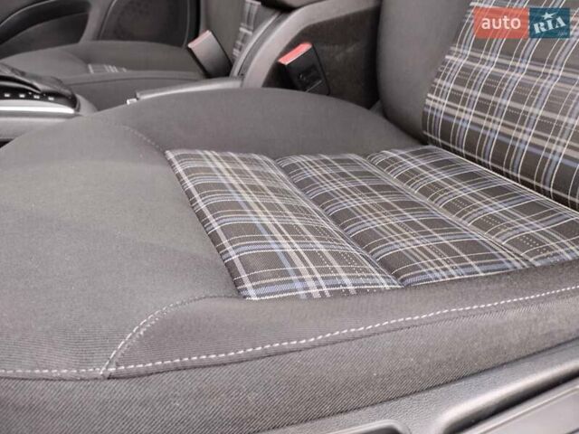 Черный Шкода Октавия, объемом двигателя 1.6 л и пробегом 320 тыс. км за 7800 $, фото 52 на Automoto.ua