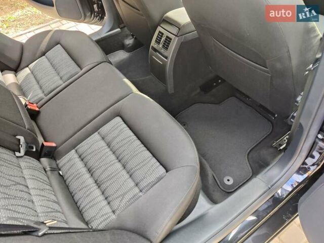 Черный Шкода Октавия, объемом двигателя 1.8 л и пробегом 159 тыс. км за 9200 $, фото 63 на Automoto.ua