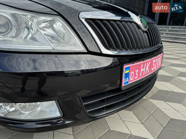 Черный Шкода Октавия, объемом двигателя 2 л и пробегом 229 тыс. км за 10200 $, фото 21 на Automoto.ua