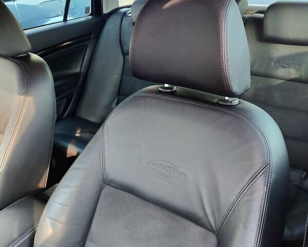 Черный Шкода Октавия, объемом двигателя 1.6 л и пробегом 208 тыс. км за 10700 $, фото 12 на Automoto.ua