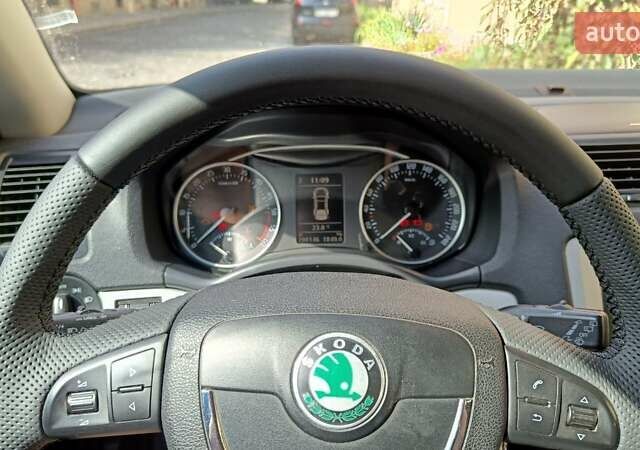 Шкода Октавия 2012 в Львове на Automoto.ua Черный Шкода Октавия, объемом двигателя 1.6 л и пробегом 290 тыс. км за 7300 $, фото 13 на Automoto.ua