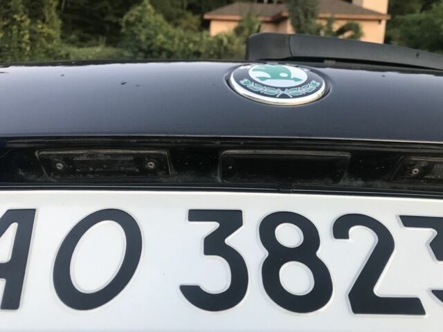 Черный Шкода Октавия, объемом двигателя 2 л и пробегом 312 тыс. км за 9100 $, фото 13 на Automoto.ua