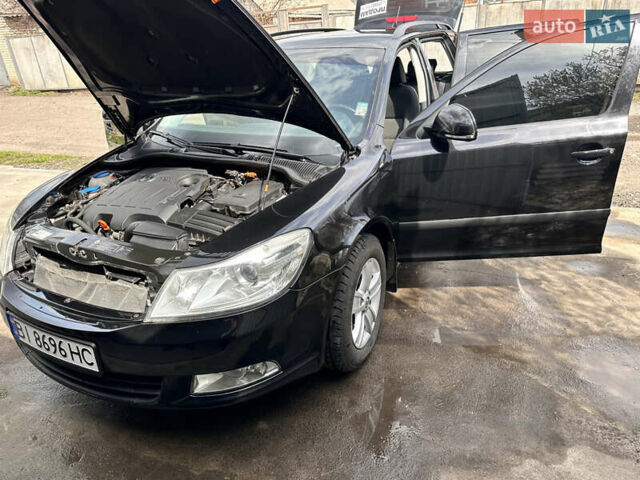 Черный Шкода Октавия, объемом двигателя 1.6 л и пробегом 236 тыс. км за 9000 $, фото 4 на Automoto.ua