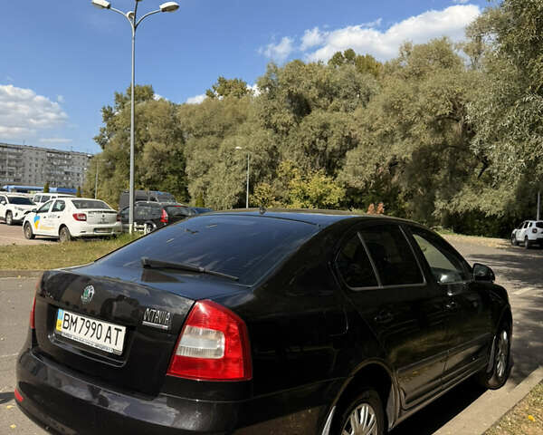 Черный Шкода Октавия, объемом двигателя 1.6 л и пробегом 179 тыс. км за 8500 $, фото 3 на Automoto.ua
