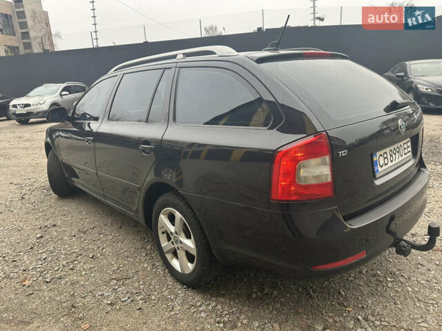 Черный Шкода Октавия, объемом двигателя 1.6 л и пробегом 227 тыс. км за 8700 $, фото 9 на Automoto.ua