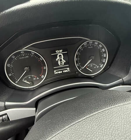 Чорний Шкода Октавія, об'ємом двигуна 1.8 л та пробігом 247 тис. км за 7499 $, фото 10 на Automoto.ua