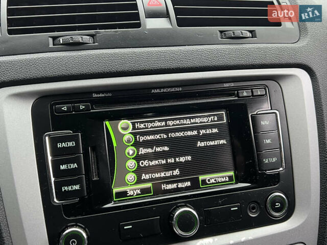 Черный Шкода Октавия, объемом двигателя 2 л и пробегом 234 тыс. км за 8899 $, фото 65 на Automoto.ua