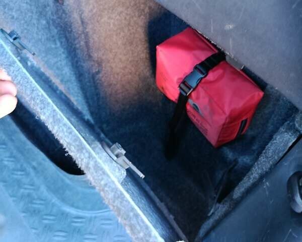 Черный Шкода Октавия, объемом двигателя 1.6 л и пробегом 226 тыс. км за 8200 $, фото 26 на Automoto.ua