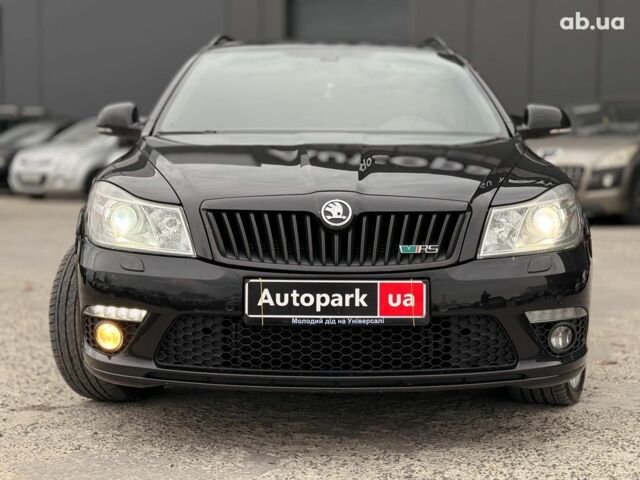 Черный Шкода Октавия, объемом двигателя 2 л и пробегом 295 тыс. км за 10690 $, фото 1 на Automoto.ua