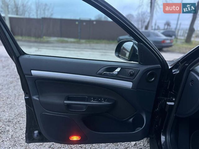 Чорний Шкода Октавія, об'ємом двигуна 1.99 л та пробігом 214 тис. км за 9500 $, фото 18 на Automoto.ua