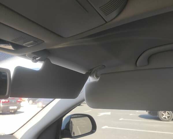 Черный Шкода Октавия, объемом двигателя 2 л и пробегом 275 тыс. км за 11200 $, фото 36 на Automoto.ua