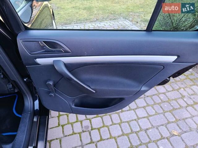 Черный Шкода Октавия, объемом двигателя 1.6 л и пробегом 226 тыс. км за 8200 $, фото 17 на Automoto.ua