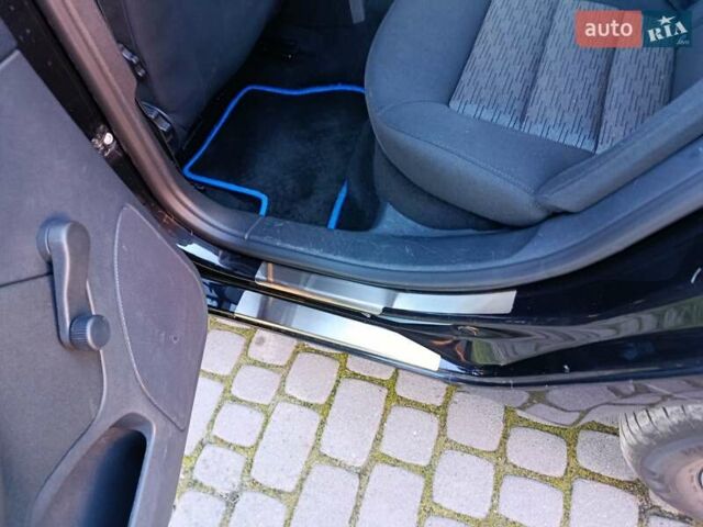 Чорний Шкода Октавія, об'ємом двигуна 1.6 л та пробігом 226 тис. км за 7999 $, фото 14 на Automoto.ua