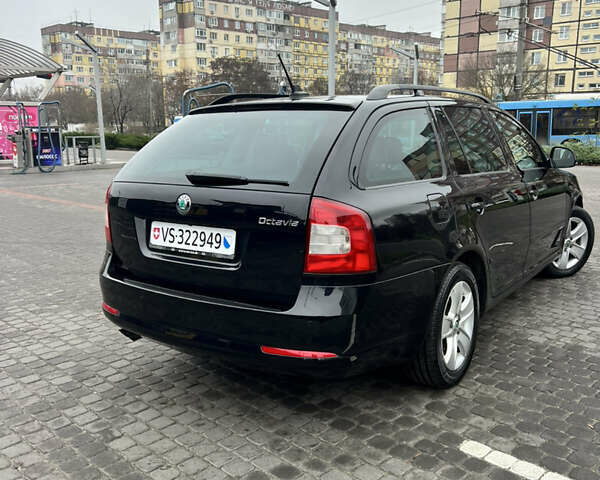 Чорний Шкода Октавія, об'ємом двигуна 1.8 л та пробігом 171 тис. км за 8999 $, фото 4 на Automoto.ua