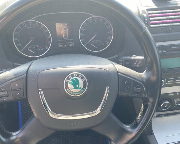 Черный Шкода Октавия, объемом двигателя 1.97 л и пробегом 285 тыс. км за 9700 $, фото 4 на Automoto.ua