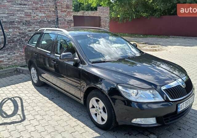 Шкода Октавия 2012 в Львове на Automoto.ua Черный Шкода Октавия, объемом двигателя 1.6 л и пробегом 290 тыс. км за 7300 $, фото 11 на Automoto.ua