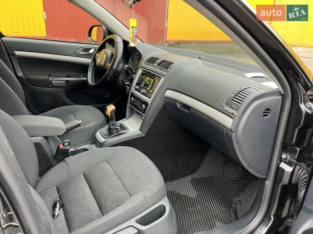 Черный Шкода Октавия, объемом двигателя 1.99 л и пробегом 259 тыс. км за 8299 $, фото 17 на Automoto.ua