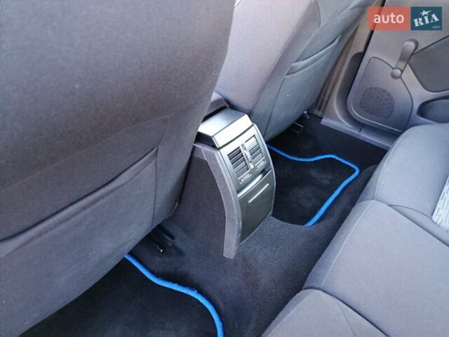 Чорний Шкода Октавія, об'ємом двигуна 1.6 л та пробігом 226 тис. км за 7999 $, фото 15 на Automoto.ua