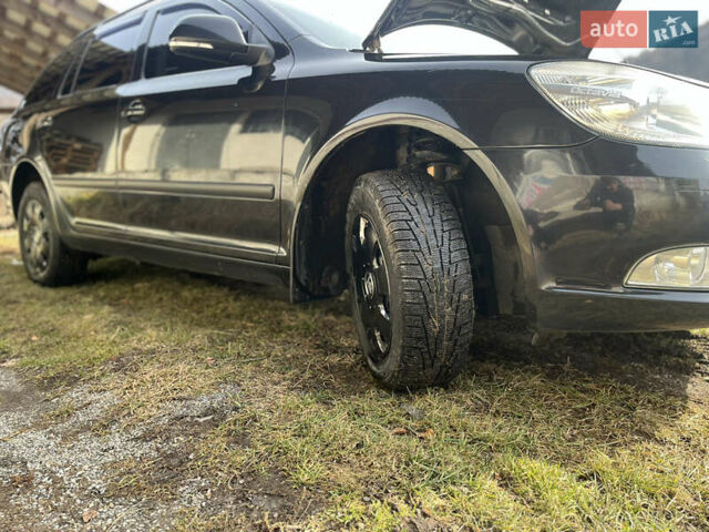 Черный Шкода Октавия, объемом двигателя 1.6 л и пробегом 270 тыс. км за 7500 $, фото 13 на Automoto.ua