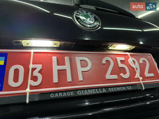 Черный Шкода Октавия, объемом двигателя 2 л и пробегом 193 тыс. км за 11000 $, фото 36 на Automoto.ua