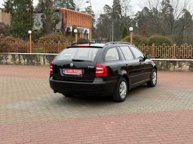 Чорний Шкода Октавія, об'ємом двигуна 0 л та пробігом 170 тис. км за 7900 $, фото 4 на Automoto.ua
