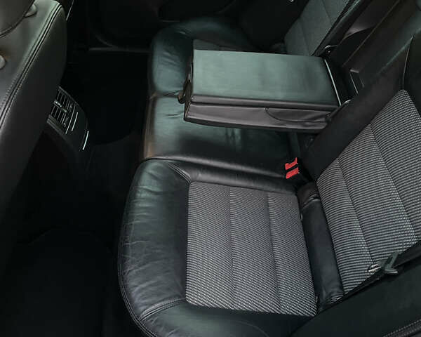 Чорний Шкода Октавія, об'ємом двигуна 2 л та пробігом 228 тис. км за 10799 $, фото 86 на Automoto.ua