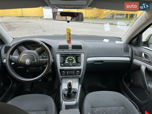 Черный Шкода Октавия, объемом двигателя 1.99 л и пробегом 259 тыс. км за 8299 $, фото 14 на Automoto.ua