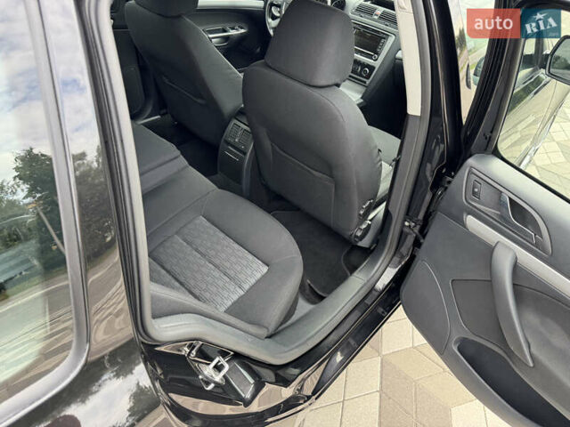 Черный Шкода Октавия, объемом двигателя 2 л и пробегом 229 тыс. км за 10200 $, фото 60 на Automoto.ua