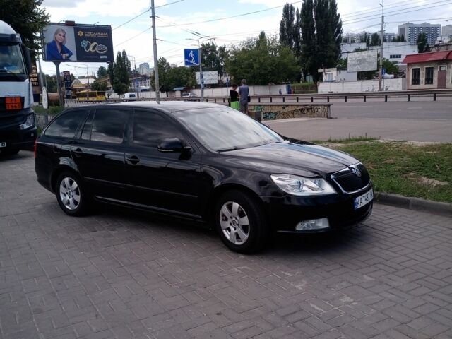 Чорний Шкода Октавія, об'ємом двигуна 1.6 л та пробігом 302 тис. км за 7600 $, фото 3 на Automoto.ua