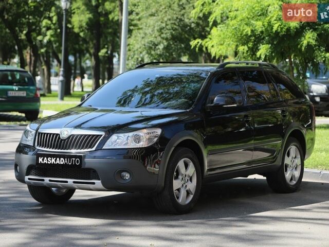 Черный Шкода Октавия, объемом двигателя 2 л и пробегом 311 тыс. км за 9500 $, фото 3 на Automoto.ua