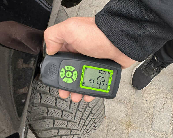 Черный Шкода Октавия, объемом двигателя 1.8 л и пробегом 226 тыс. км за 8100 $, фото 51 на Automoto.ua