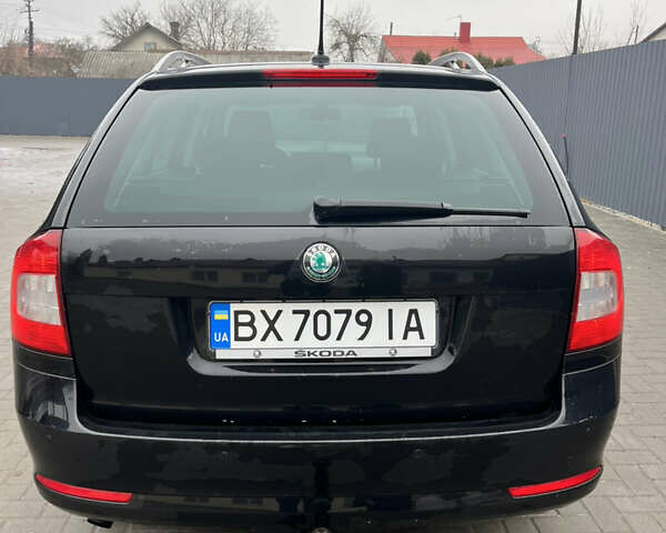 Черный Шкода Октавия, объемом двигателя 1.6 л и пробегом 262 тыс. км за 8300 $, фото 13 на Automoto.ua