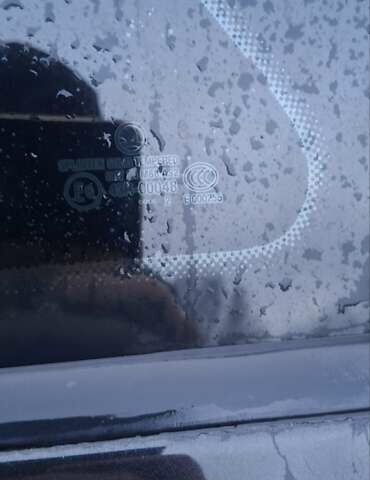 Черный Шкода Октавия, объемом двигателя 2 л и пробегом 294 тыс. км за 7800 $, фото 15 на Automoto.ua