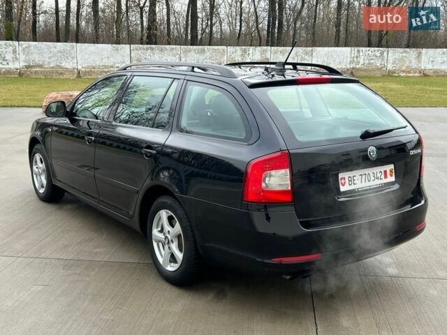 Чорний Шкода Октавія, об'ємом двигуна 2 л та пробігом 216 тис. км за 12350 $, фото 31 на Automoto.ua