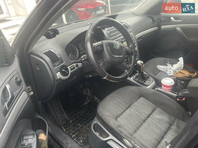Чорний Шкода Октавія, об'ємом двигуна 1.97 л та пробігом 378 тис. км за 7300 $, фото 6 на Automoto.ua