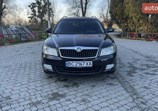 Черный Шкода Октавия, объемом двигателя 1.6 л и пробегом 290 тыс. км за 7900 $, фото 4 на Automoto.ua