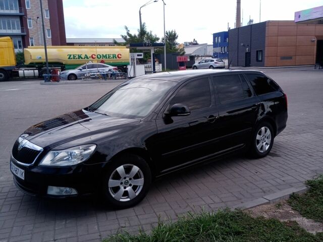 Чорний Шкода Октавія, об'ємом двигуна 1.6 л та пробігом 302 тис. км за 7600 $, фото 4 на Automoto.ua