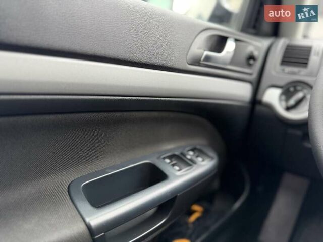 Чорний Шкода Октавія, об'ємом двигуна 1.4 л та пробігом 210 тис. км за 7700 $, фото 55 на Automoto.ua