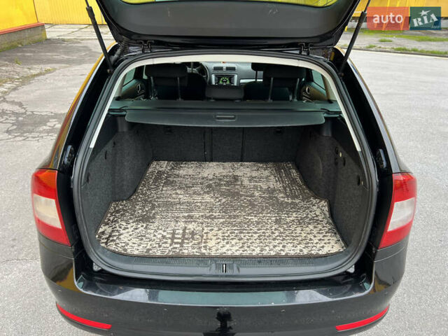 Черный Шкода Октавия, объемом двигателя 1.99 л и пробегом 259 тыс. км за 8299 $, фото 15 на Automoto.ua