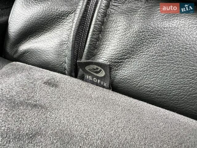 Чорний Шкода Октавія, об'ємом двигуна 2 л та пробігом 216 тис. км за 12350 $, фото 102 на Automoto.ua