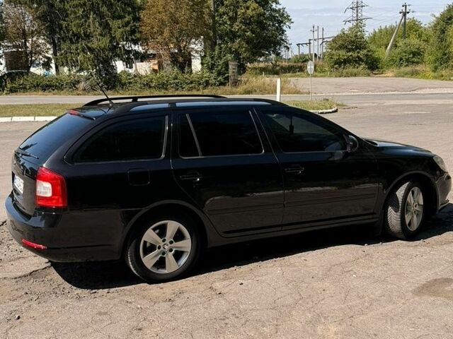 Чорний Шкода Октавія, об'ємом двигуна 1.8 л та пробігом 316 тис. км за 7800 $, фото 7 на Automoto.ua