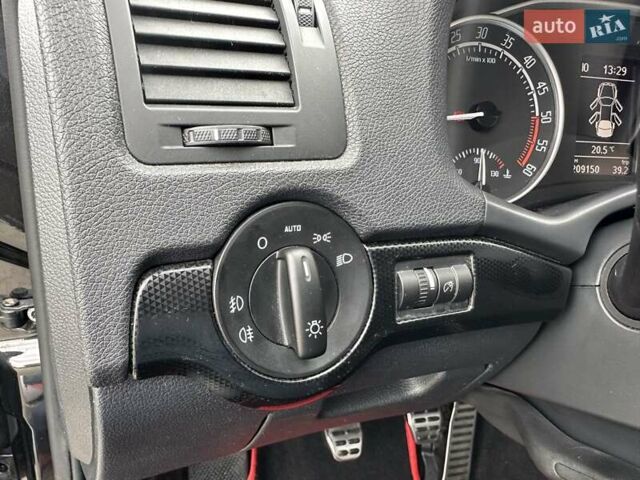 Черный Шкода Октавия, объемом двигателя 2 л и пробегом 210 тыс. км за 11600 $, фото 30 на Automoto.ua