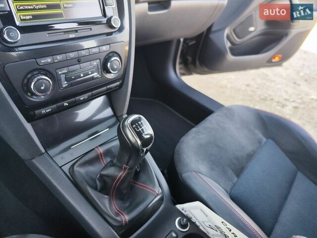 Чорний Шкода Октавія, об'ємом двигуна 1.98 л та пробігом 190 тис. км за 9777 $, фото 32 на Automoto.ua