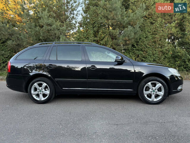 Шкода Октавия 2012 в Ровно на Automoto.ua Черный Шкода Октавия, объемом двигателя 1.6 л и пробегом 181 тыс. км за 9750 $, фото 16 на Automoto.ua