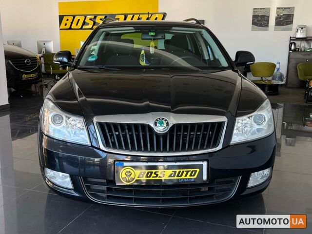 Черный Шкода Октавия, объемом двигателя 1.6 л и пробегом 262 тыс. км за 9200 $, фото 1 на Automoto.ua